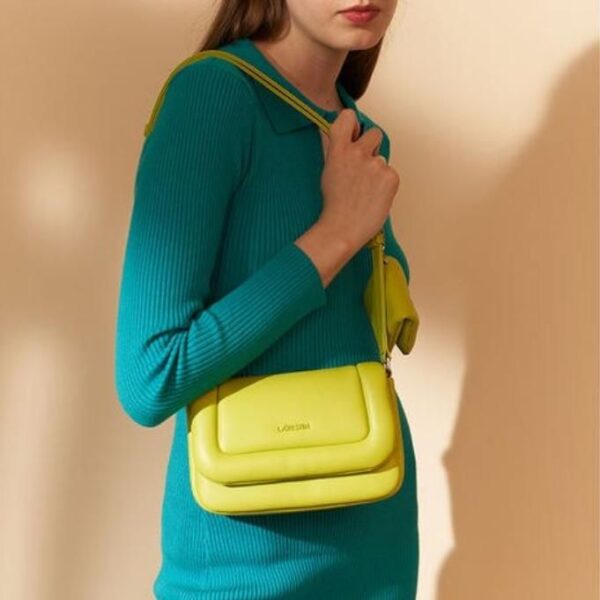 Designer Fashion Leather Shoulder Bag - Image 4
