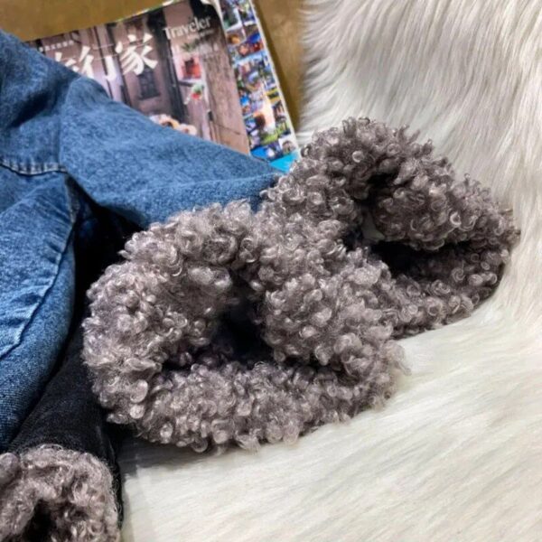 Winter Warmth Redefined: Women's Faux Lambswool Lined Denim Jacket - Image 3