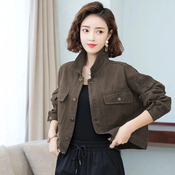 Classic Style Cropped Denim Jacket for Women - Image 5