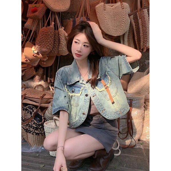 Summer 2023 Vintage-Inspired Denim Jacket - Short, Loose-Fit with Chic Rough Edges - Image 4